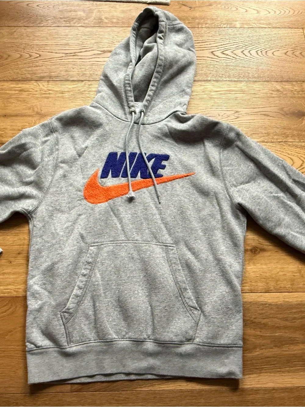 Nike YOUTH set of 2 Gray hoodies size Large